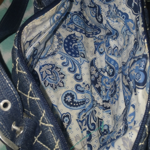 Vera Bradley purse Limited edition - Picture 3 of 3